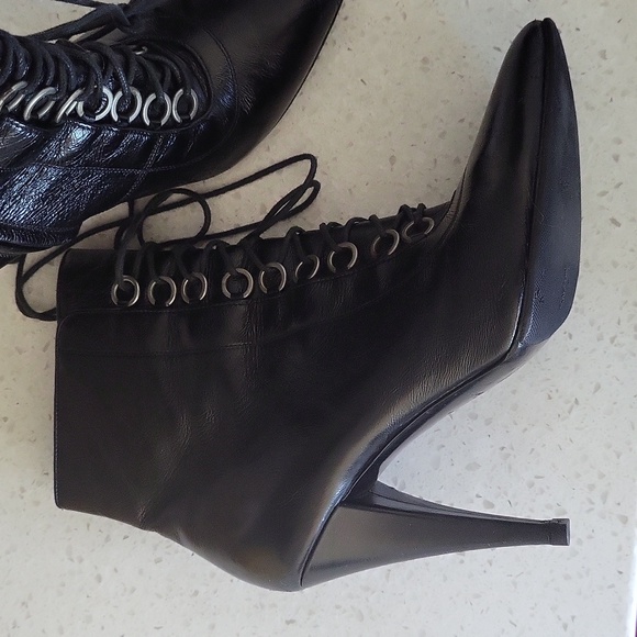 SAINT LAURENT Fetish lace up Textured-leather Ankle Boots - Picture 15 of 16